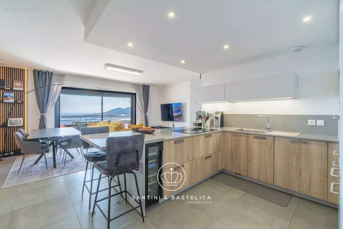T3 contemporain à vendre avec vue panoramique – Résidence A Torra, Ajaccio - photo 3