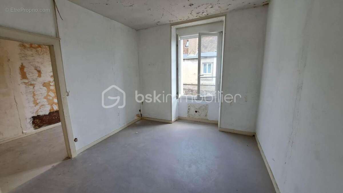 Appartement à CHATEAU-RENAULT
