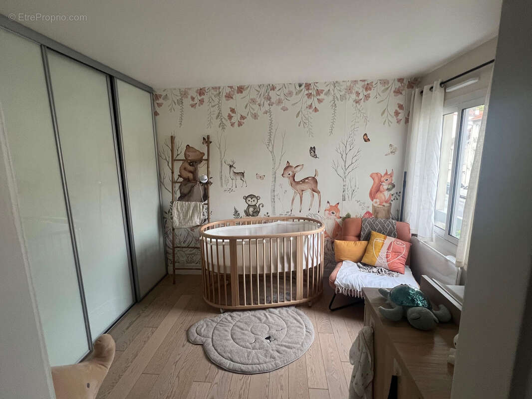 Appartement à NOGENT-SUR-MARNE