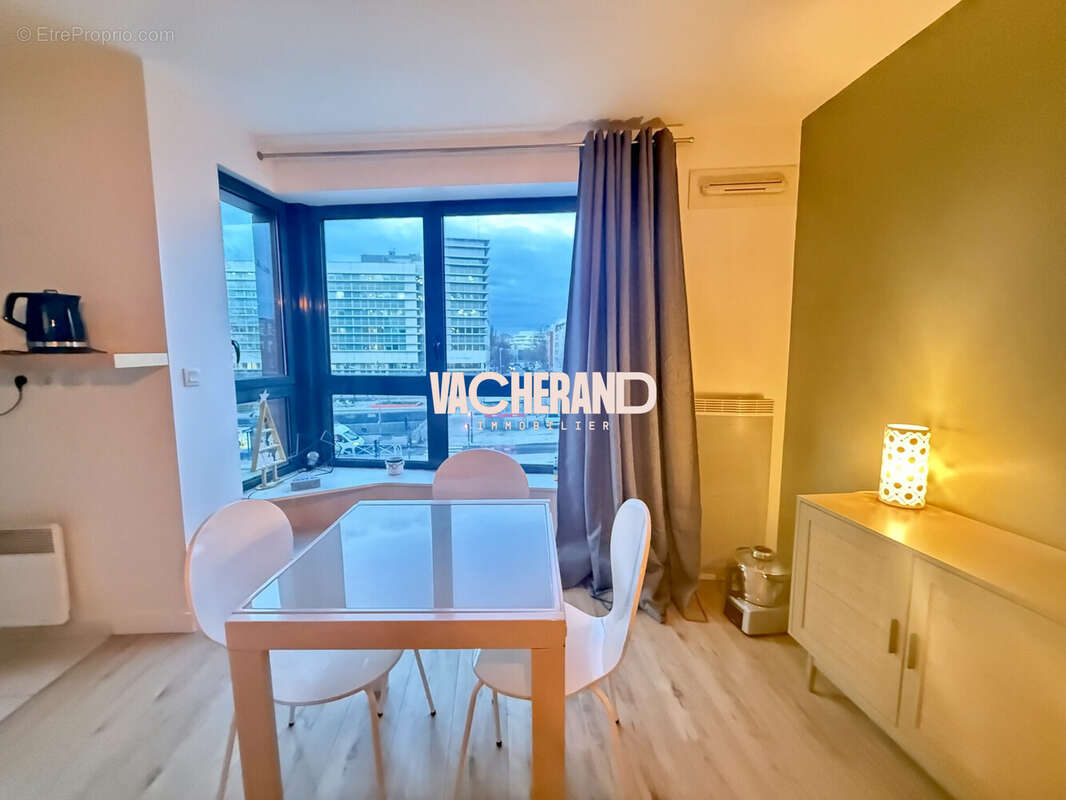 Appartement à LA MADELEINE