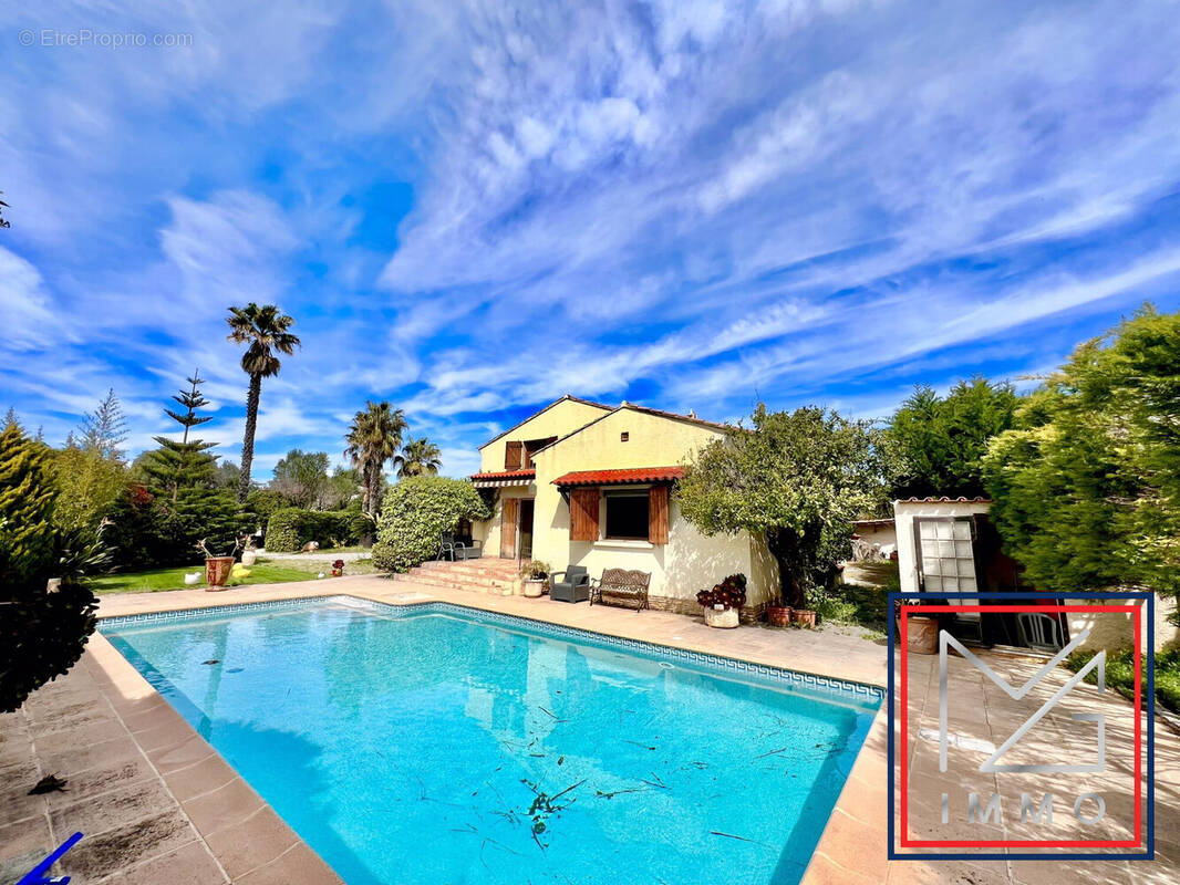 Maison à SIX-FOURS-LES-PLAGES