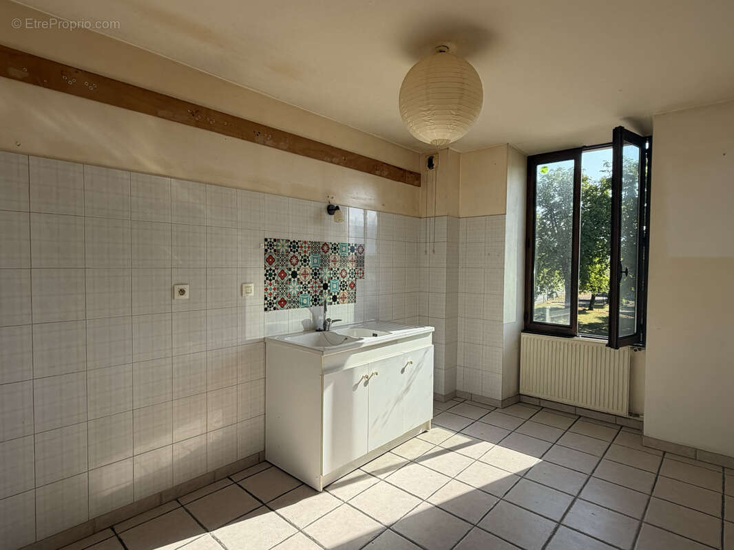Bel Appartement T3 avec 2 balcons - photo 12