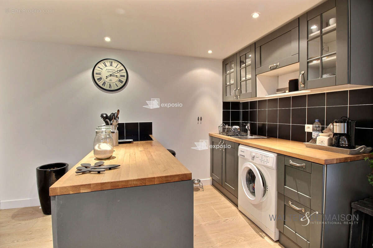 Maison à LA GARENNE-COLOMBES