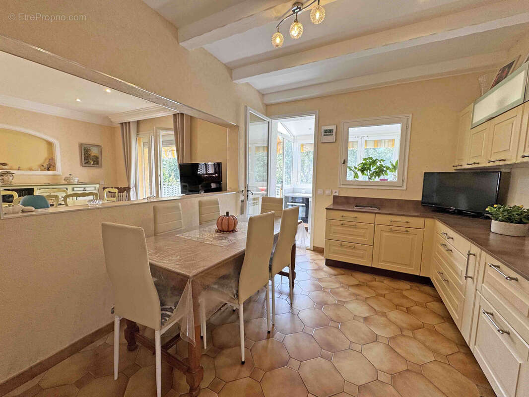 Appartement à VENCE