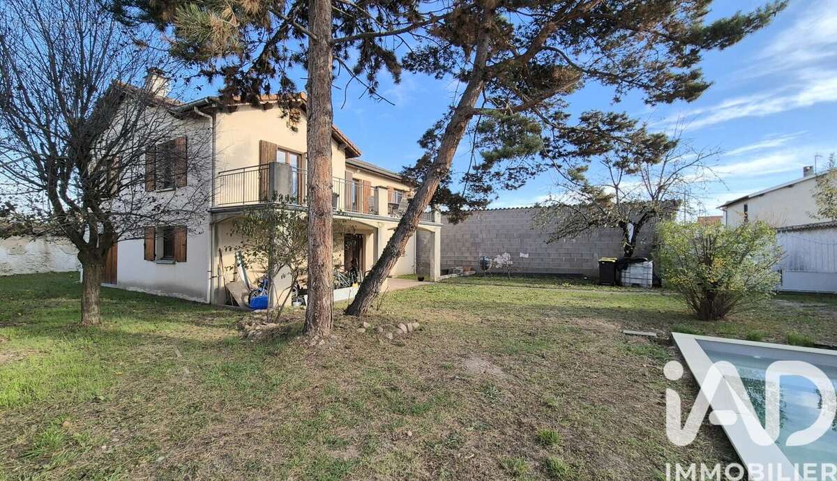 Photo 3 - Maison à SURY-LE-COMTAL