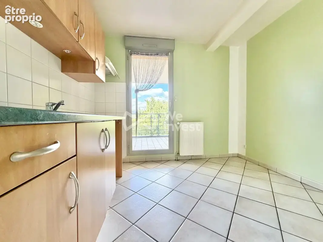 Appartement 5 pièces 91 m² à vendre à Riom (63200) - photo 7
