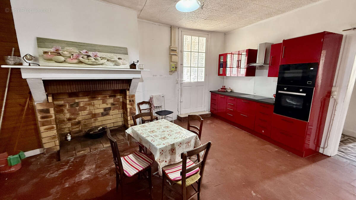 Maison à SAINT-JUSTIN