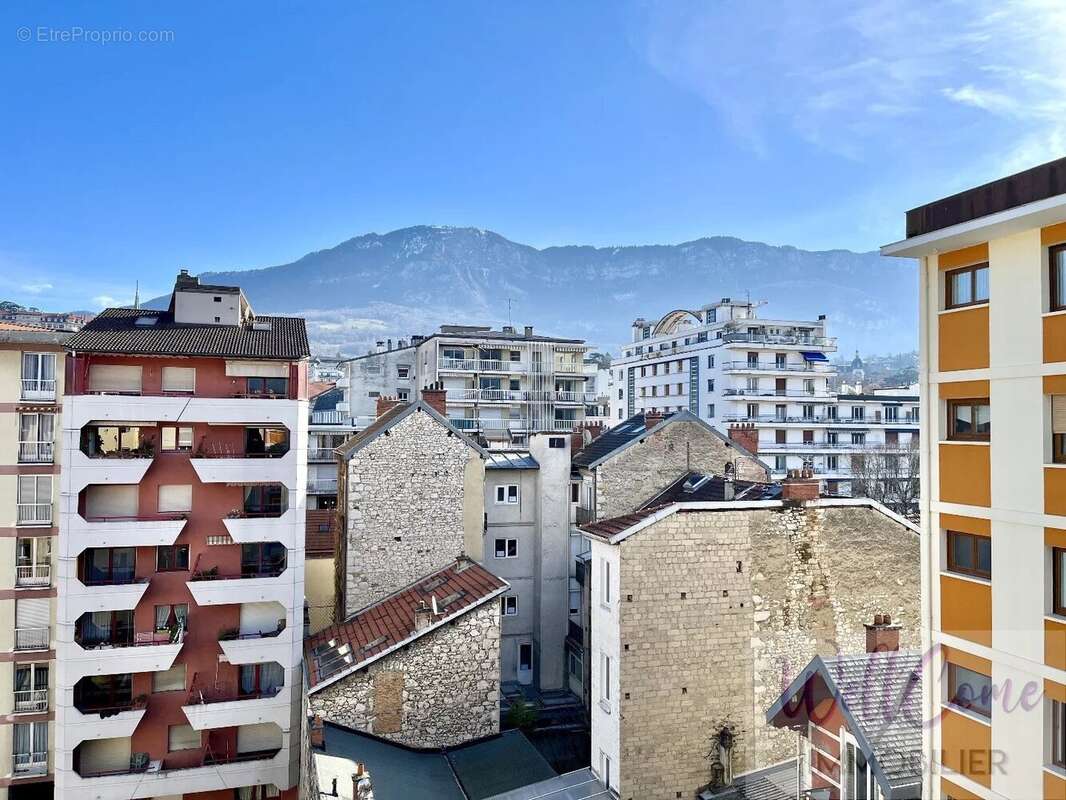 Appartement à AIX-LES-BAINS