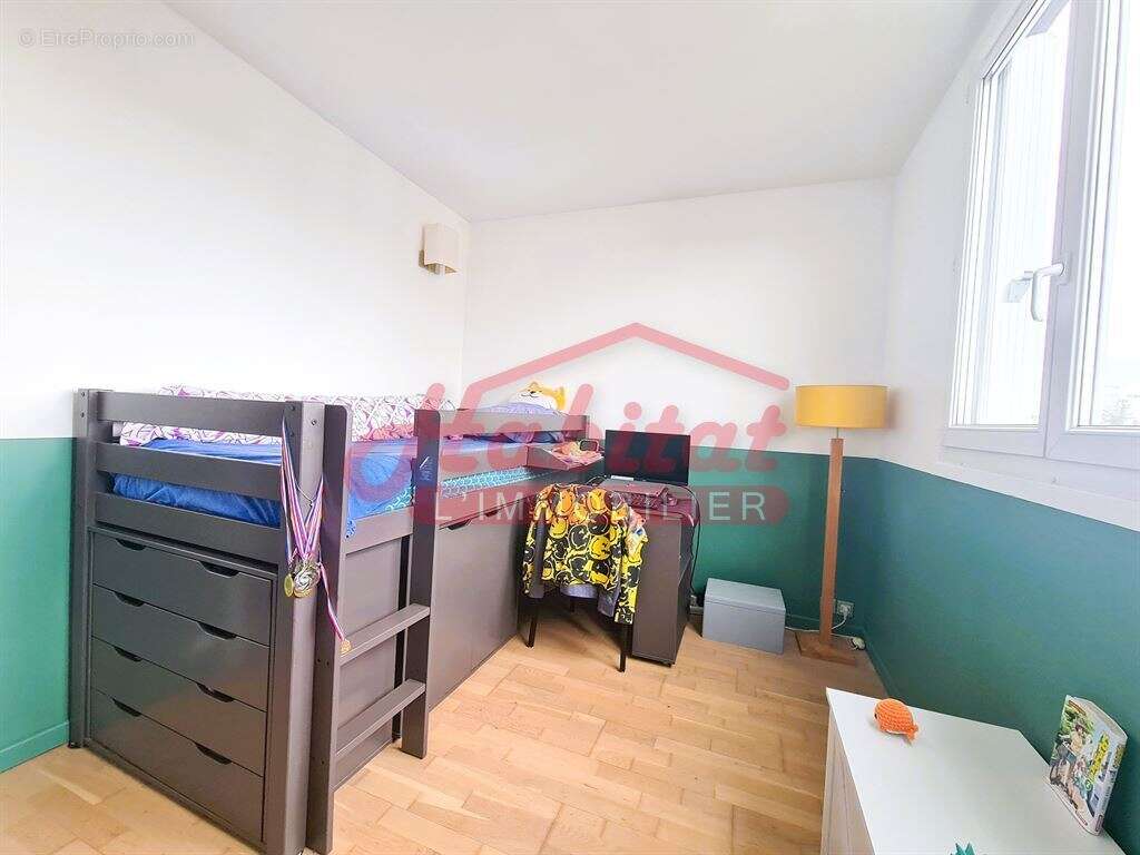 Appartement à CHELLES