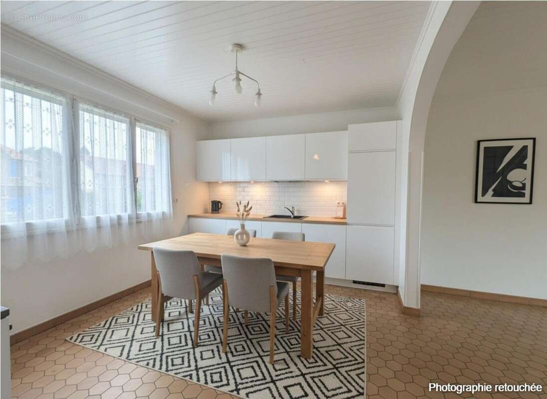 Maison 70 m² à Vendeuil-Caply  - photo 3