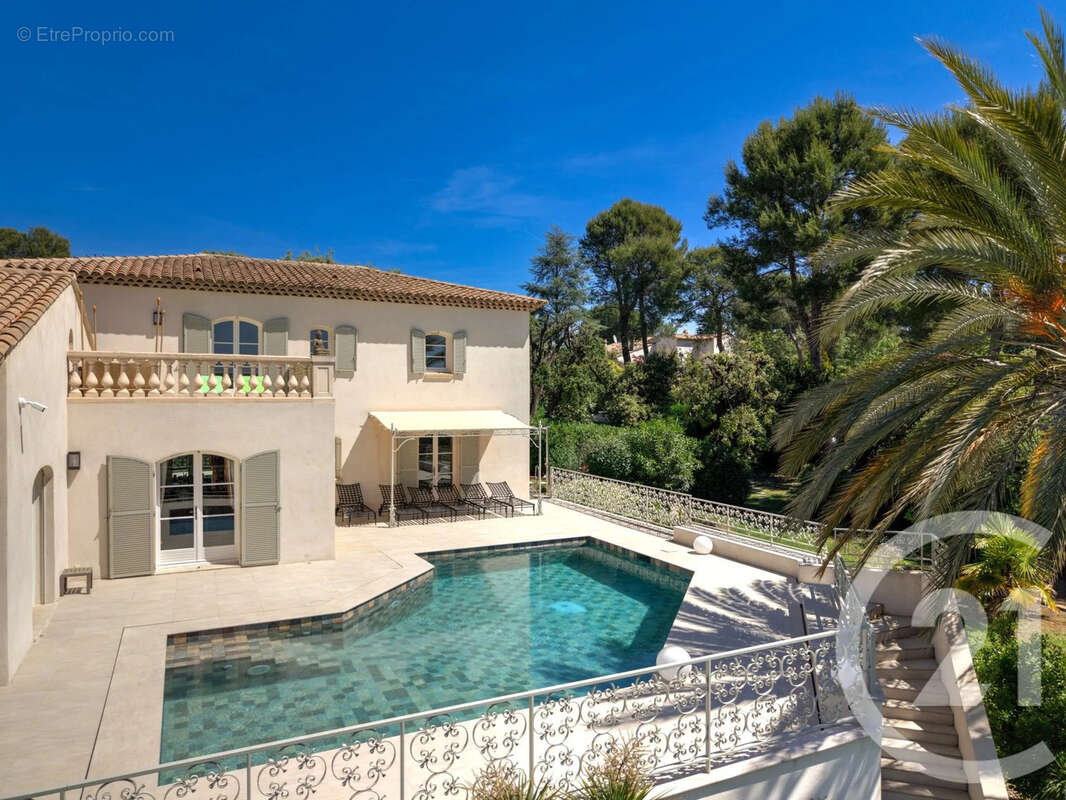 Maison à BIOT