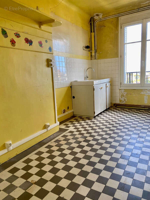 Appartement à BOIS-COLOMBES