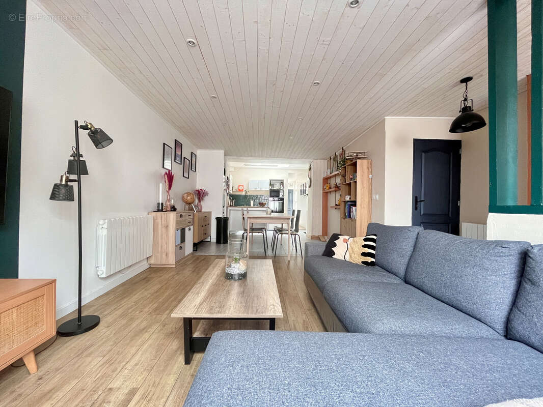 La Montagne - Appartement T2  de 64 m2 - photo 2