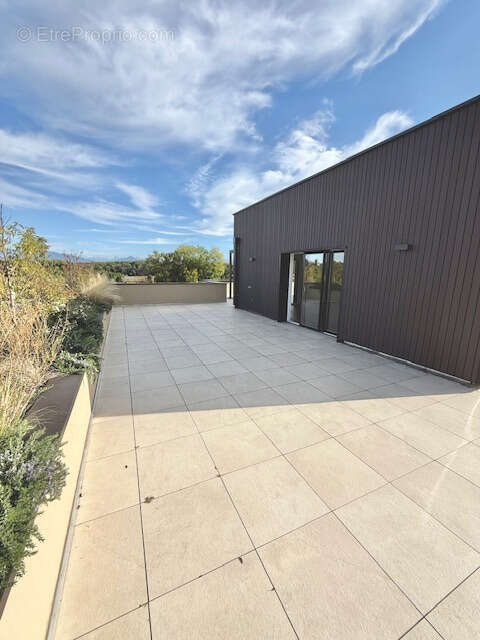 Appartement à FERNEY-VOLTAIRE