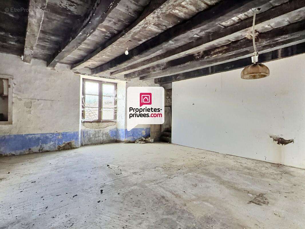 Maison T2/3 d'env. 98m² à réhabiliter en plein coeur du bourg de SAINT-AQUILIN (24110) - photo 7