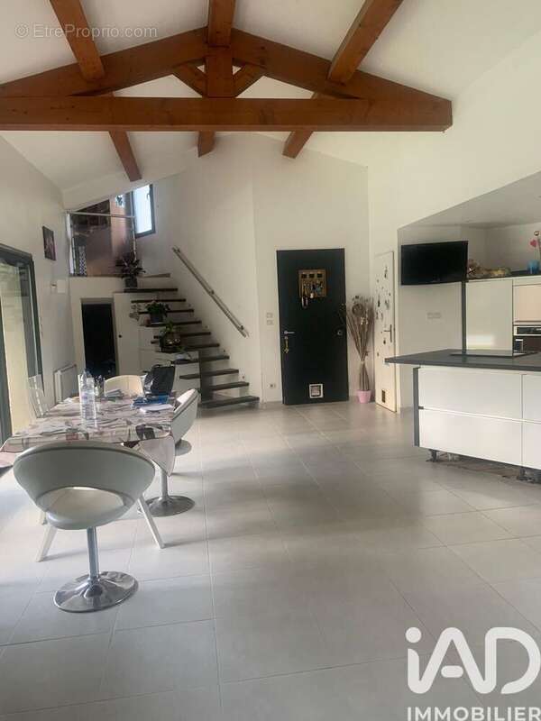 Photo 3 - Maison à PLAN-DE-LA-TOUR