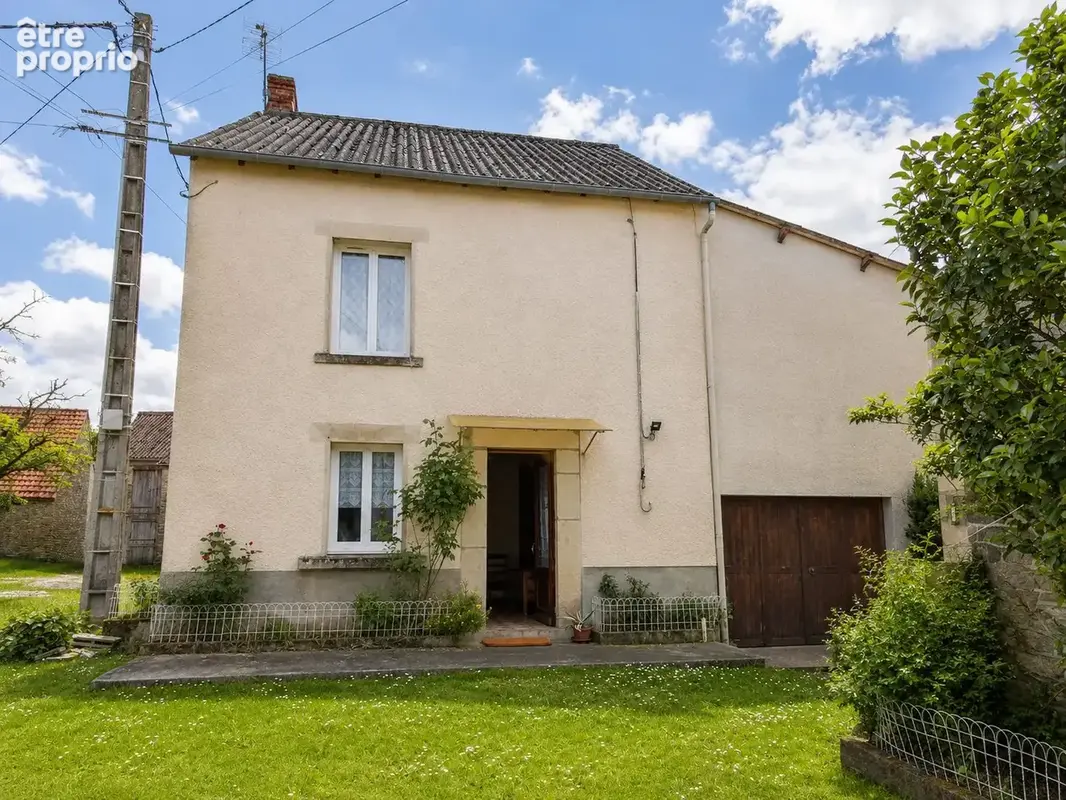 Maison à SAINT-SULPICE-LES-FEUILLES