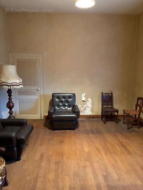 Maison à SAINT-VICTURNIEN