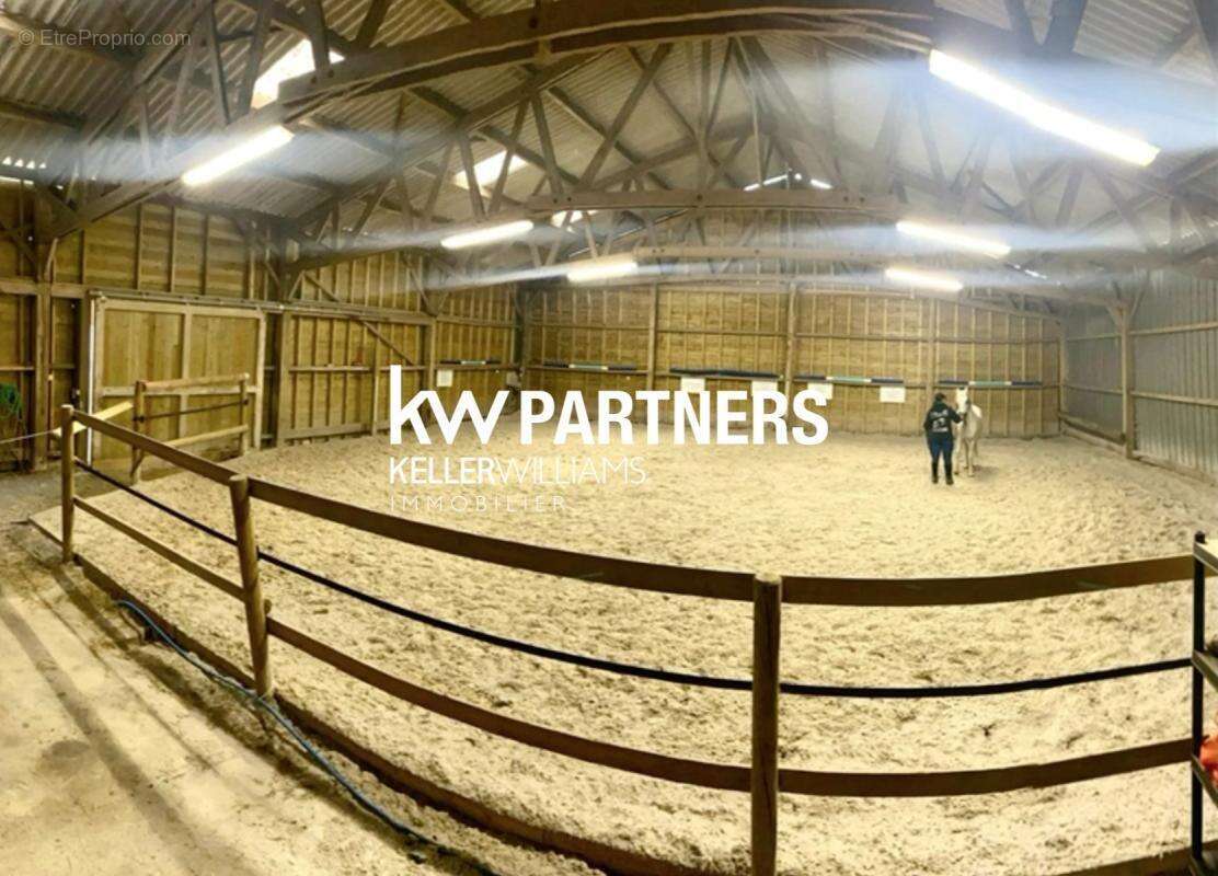 Maison à AGON-COUTAINVILLE