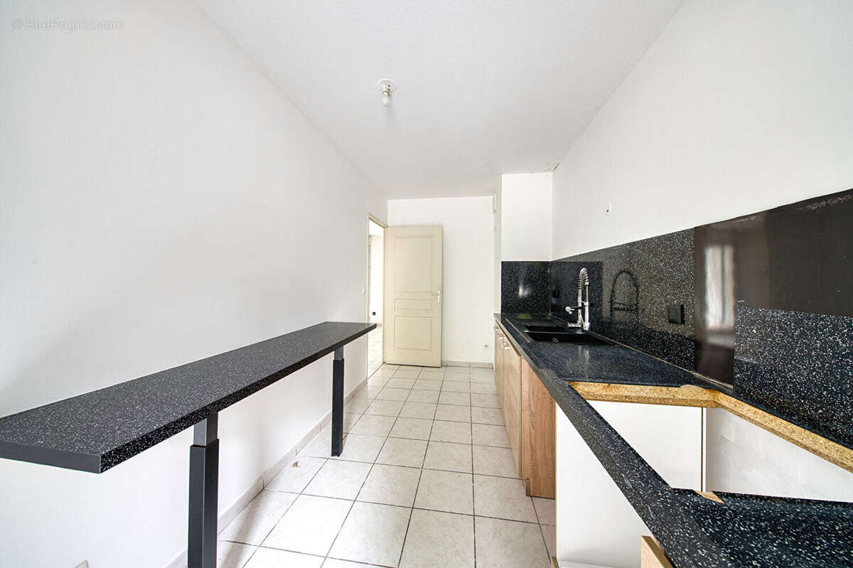 Appartement à SAINTE-FOY-LES-LYON