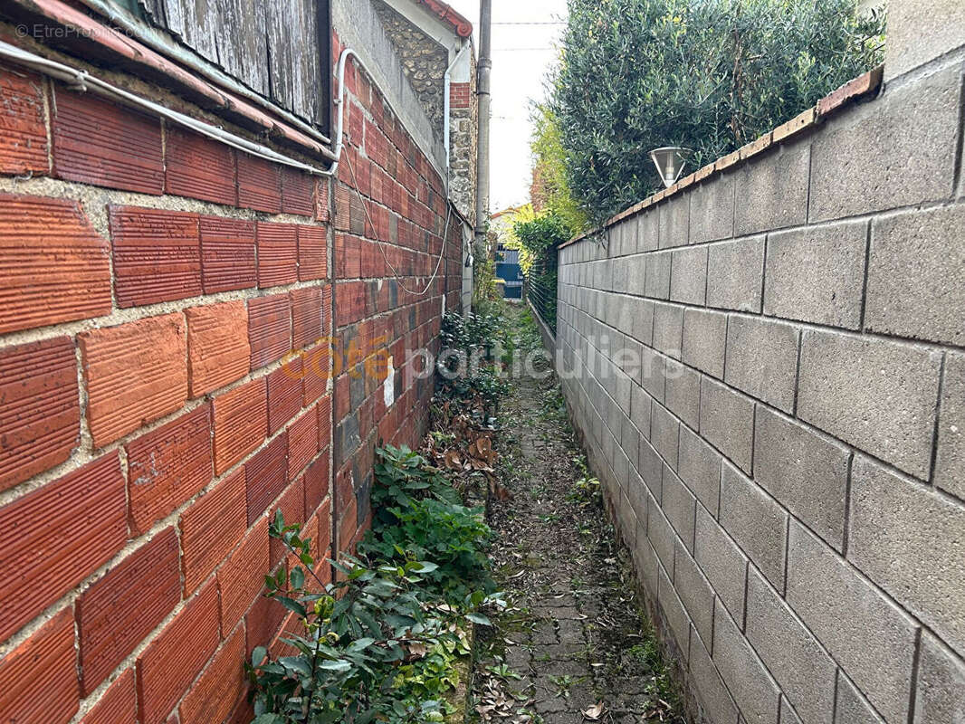 Maison à VILLENEUVE-LE-ROI