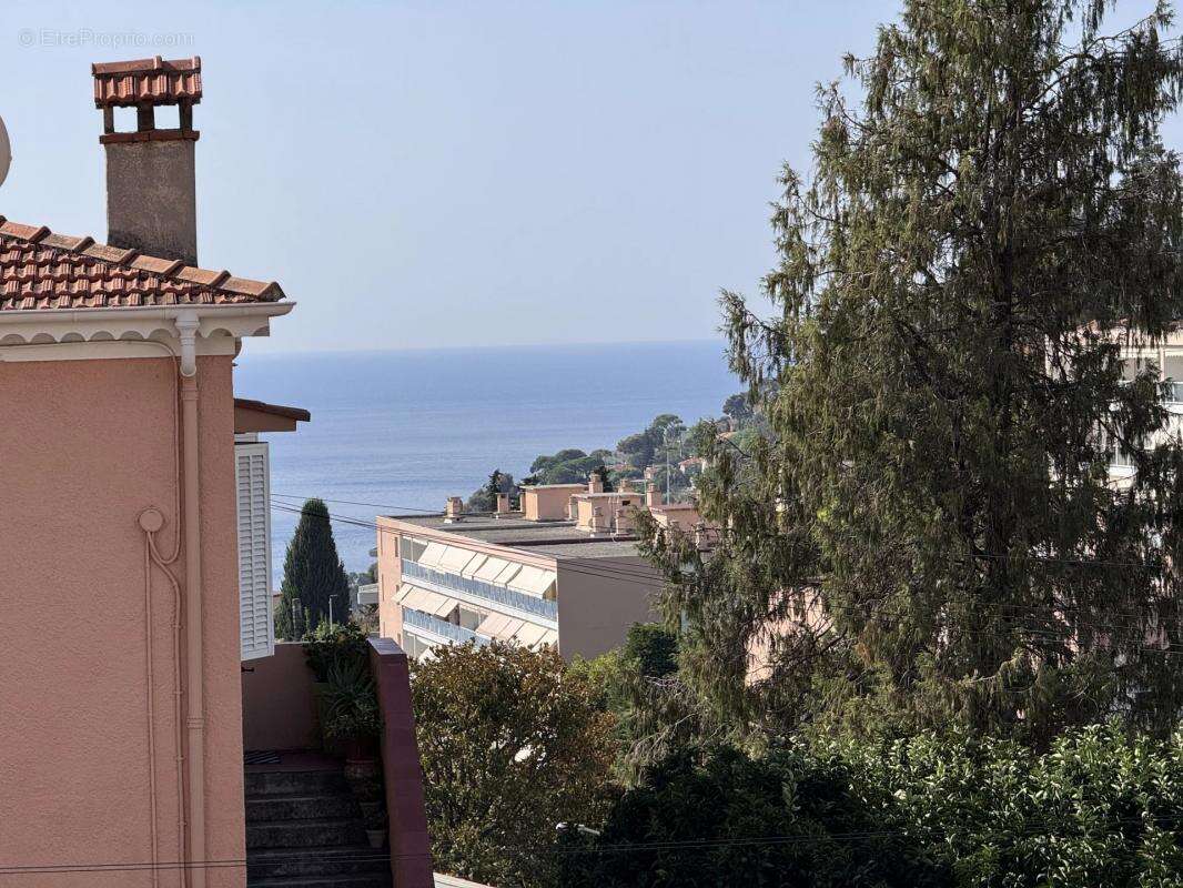 Appartement à VILLEFRANCHE-SUR-MER
