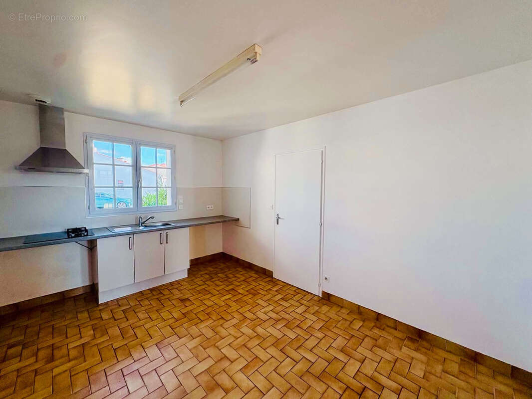 Maison de plein pied, 3  chambres (et plus si affinités !) - photo 2
