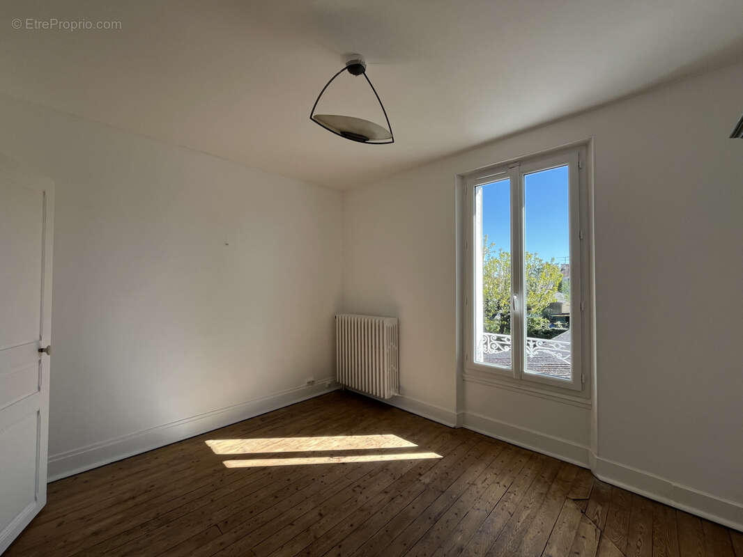 Maison à MALESHERBES