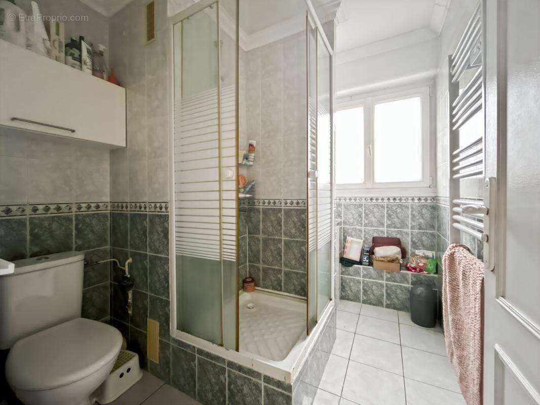 Appartement à SAINT-JEAN-DE-LA-RUELLE