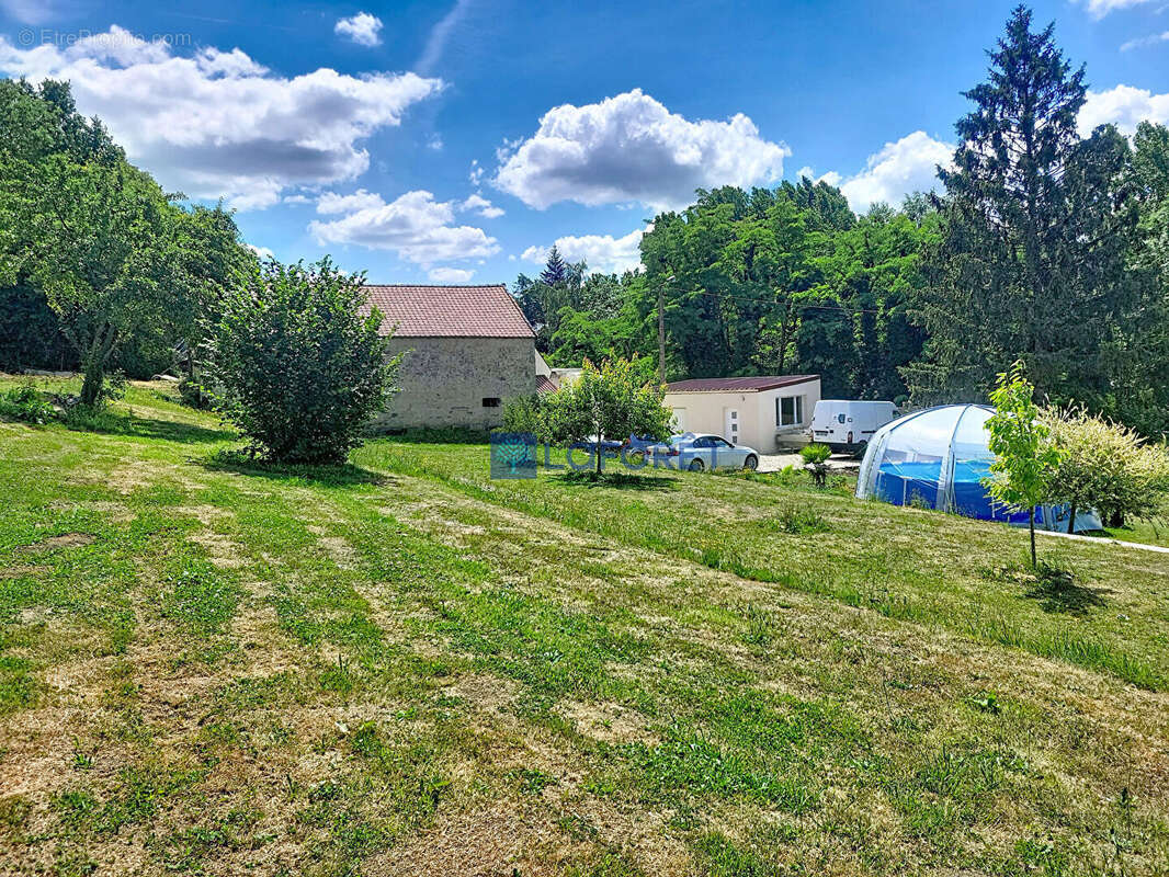 Maison Crepy 7 pièce(s) 286.03 m2 - photo 11
