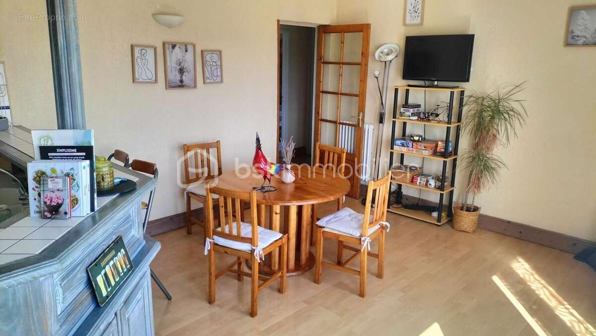 Bel appartement situé au 3eme étage avec ascenseur - photo 2