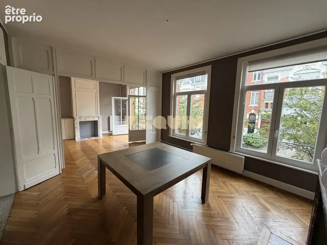 Appartement 3 pièces 93 m² à vendre à La Madeleine (59110) - photo 2