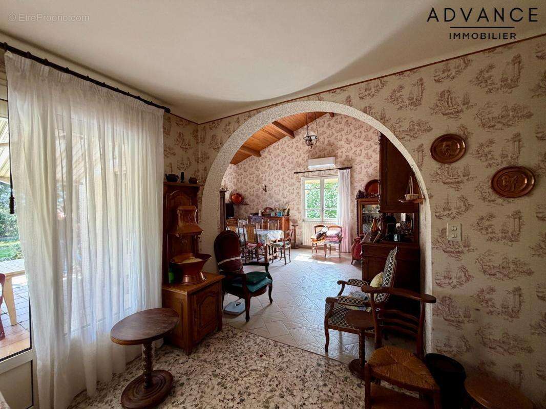 Maison à MIRABEL