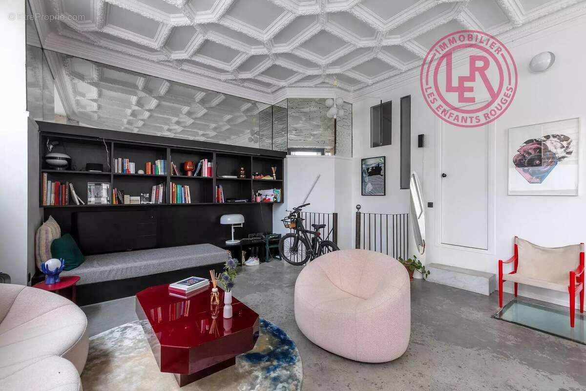 Appartement à PARIS-9E