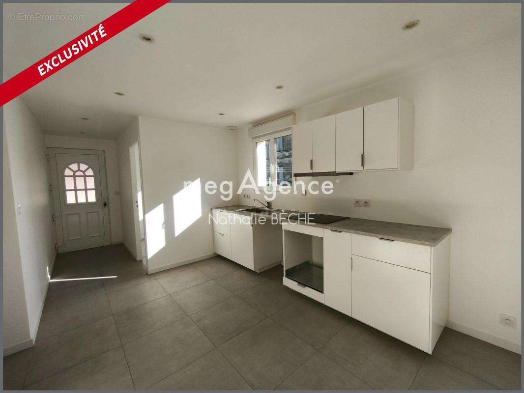 Maison à SAINT-ESTEPHE