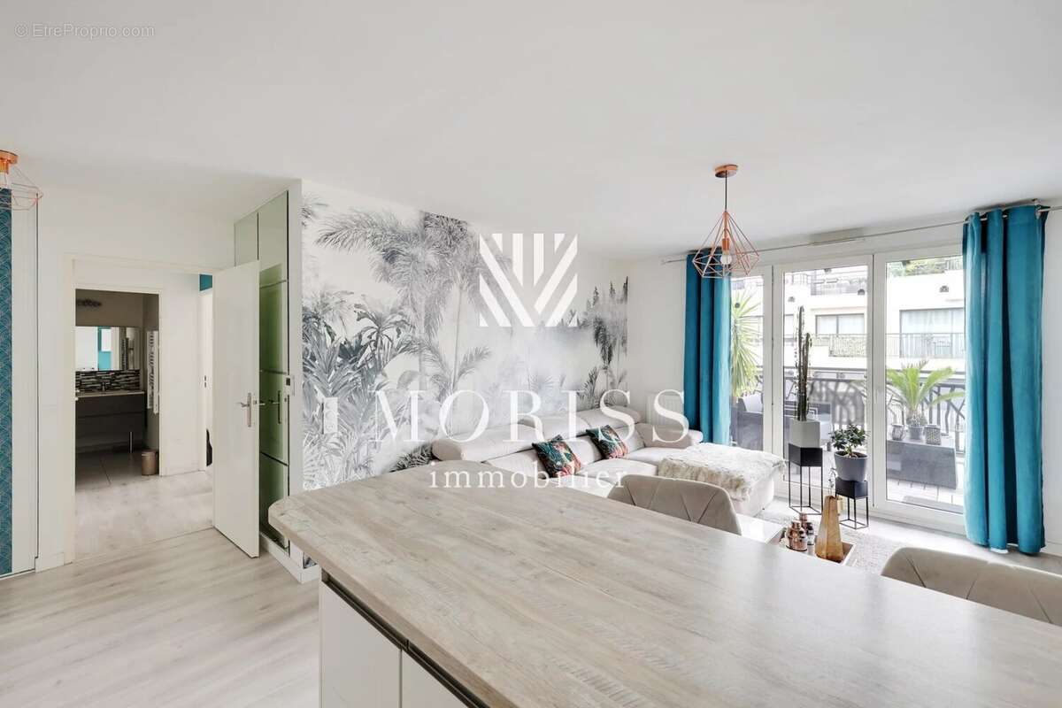 Appartement à COLOMBES