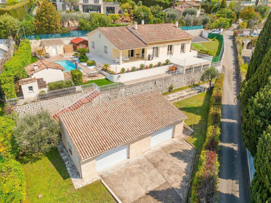 Maison à LA COLLE-SUR-LOUP