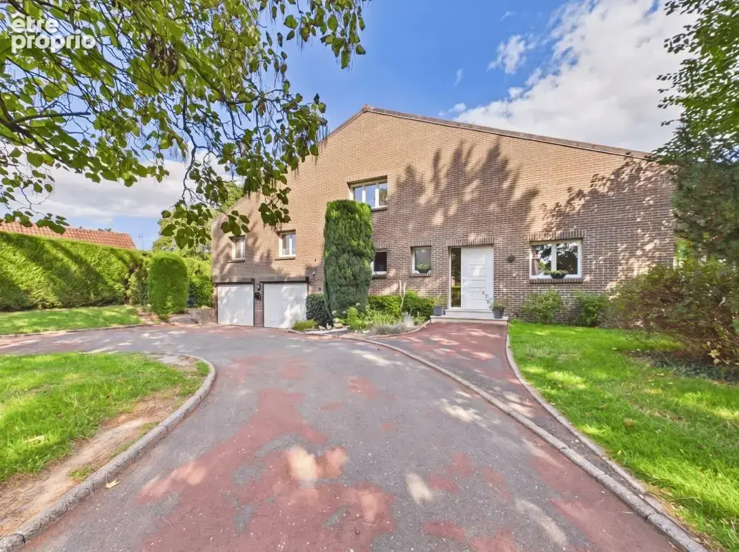 Maison à SAINT-AMAND-LES-EAUX