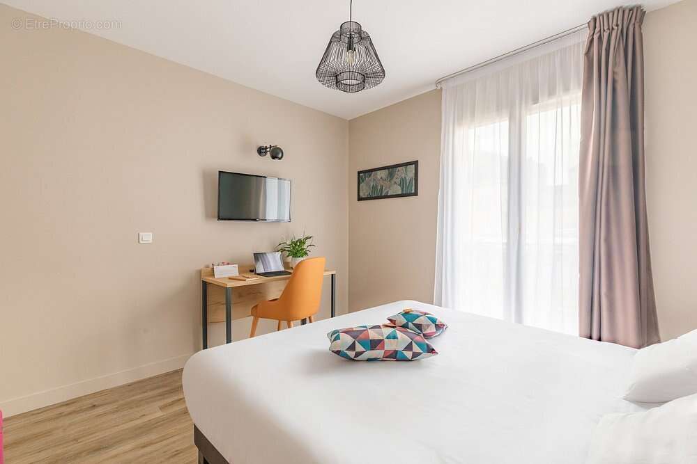 INVESTISSEMENT LOCATIF  Agen  Résidence Appart'City Confort Agen Centre - 6.99 % de rentabilité - photo 3