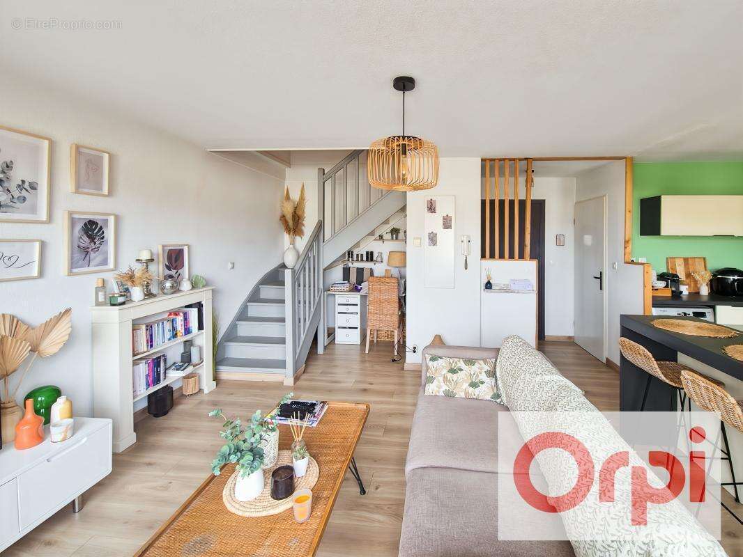 Appartement à GRENADE