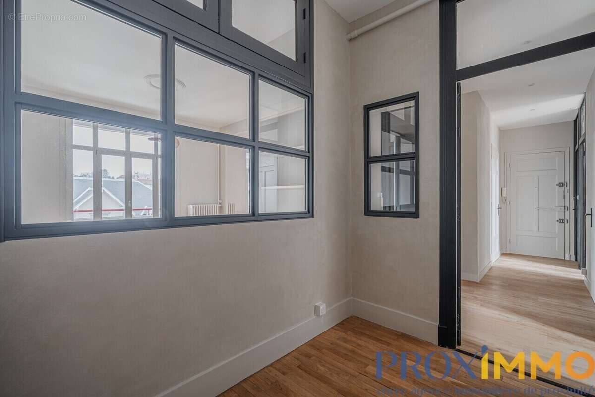 Appartement à VOIRON