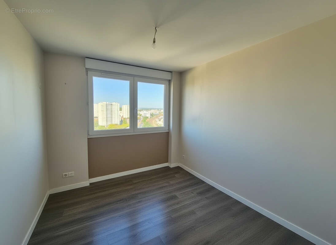 Appartement 72m² à tours - photo 5