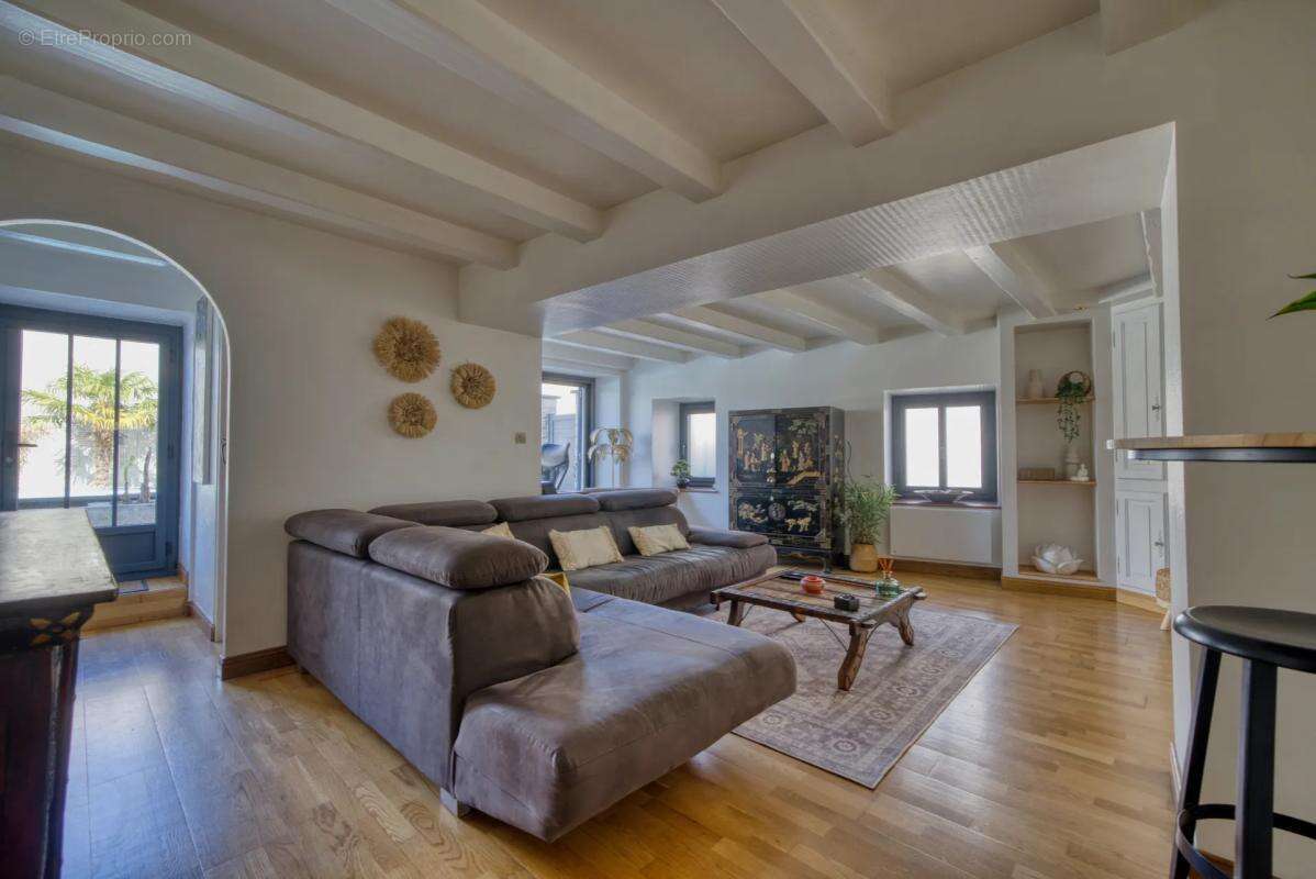 Maison à MARSILLY