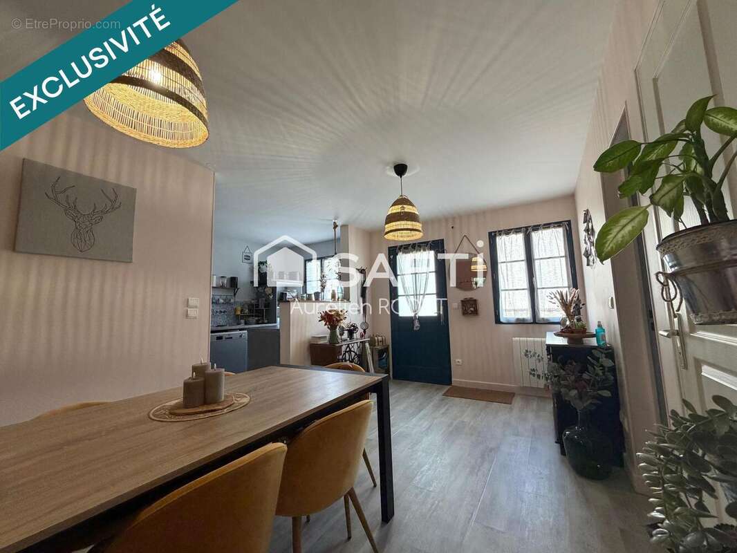 Maison 72 m² à Vatan  - photo 4