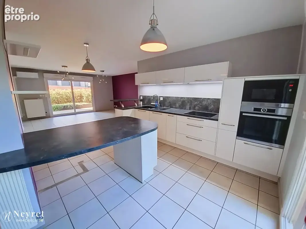 A ne pas rater ! T4 en RDJ de 97,26 m2, 3 chambres / double garages - photo 3