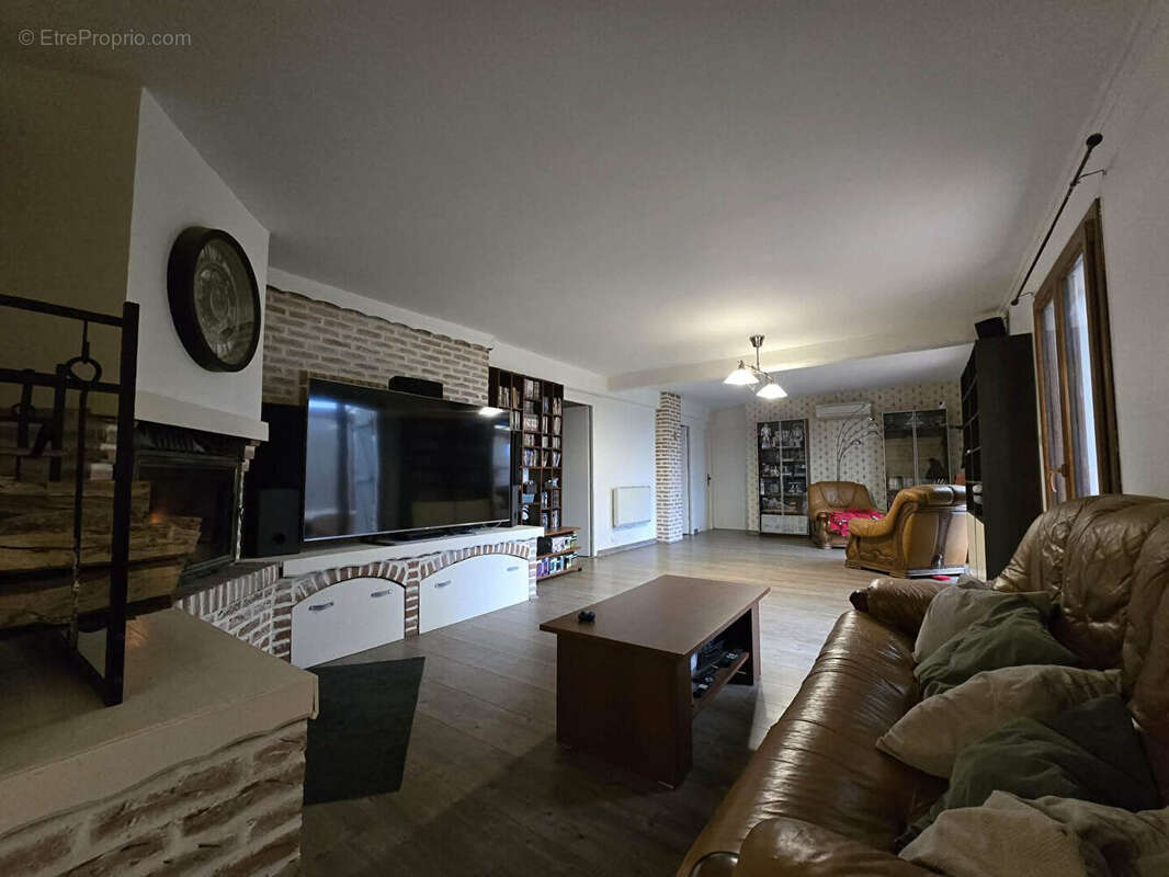 Maison à LES ATTAQUES