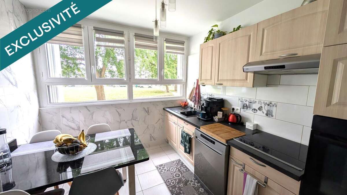 Photo 2 - Appartement à SAINT-MICHEL-SUR-ORGE