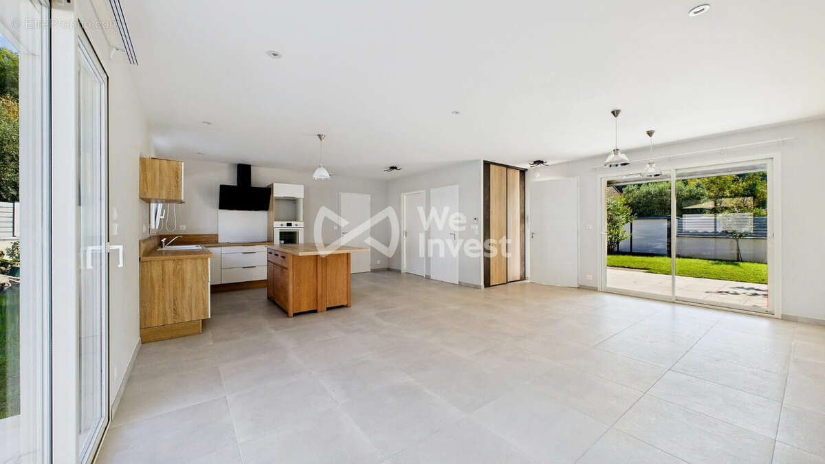 Maison à SAINT-PERAY