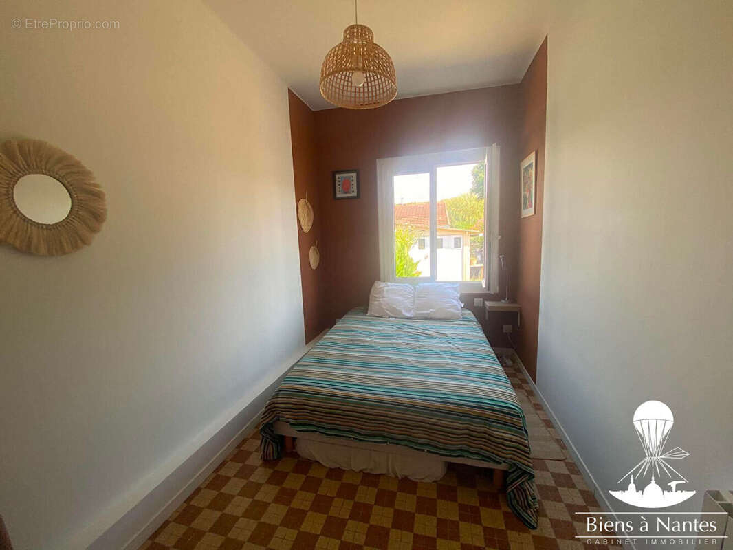 A vendre petite maison de bord de mer - photo 8