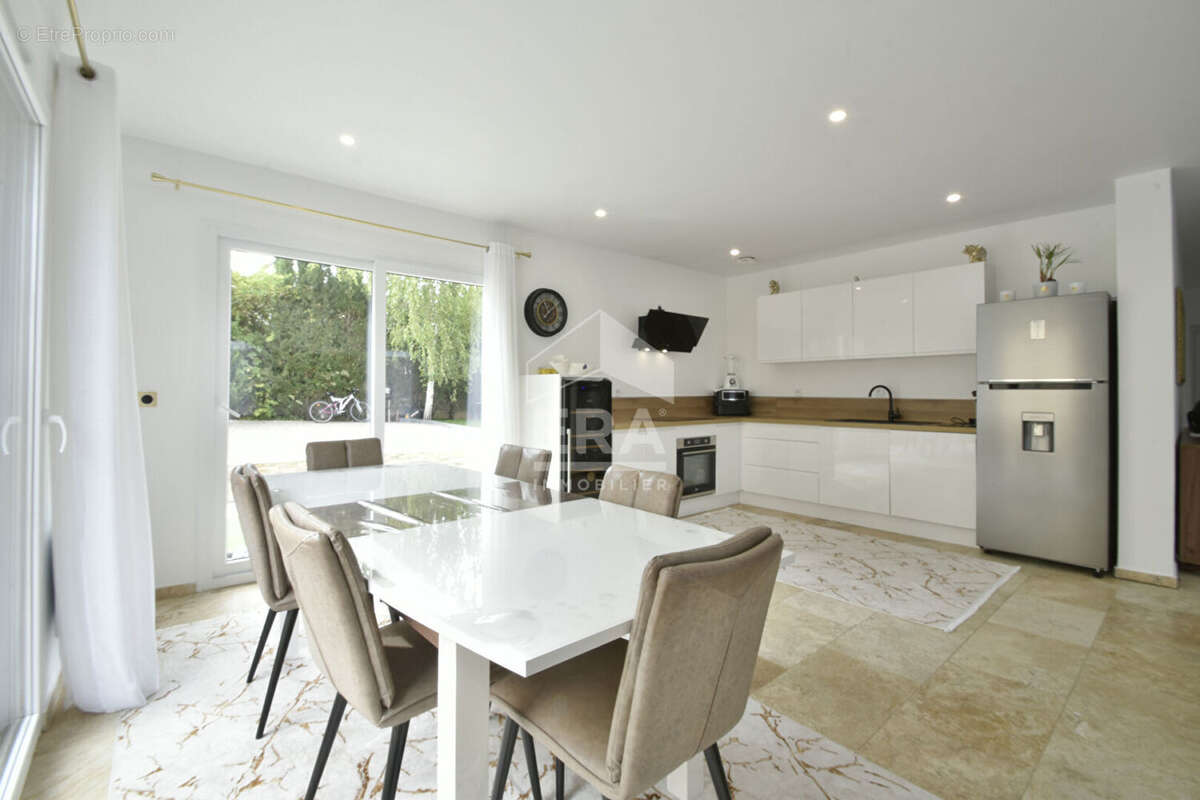 Maison 138m² à galluis - photo 5